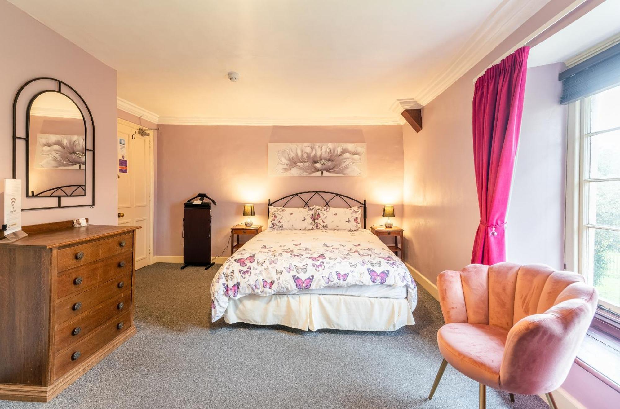 Yallands Farmhouse Taunton Room photo