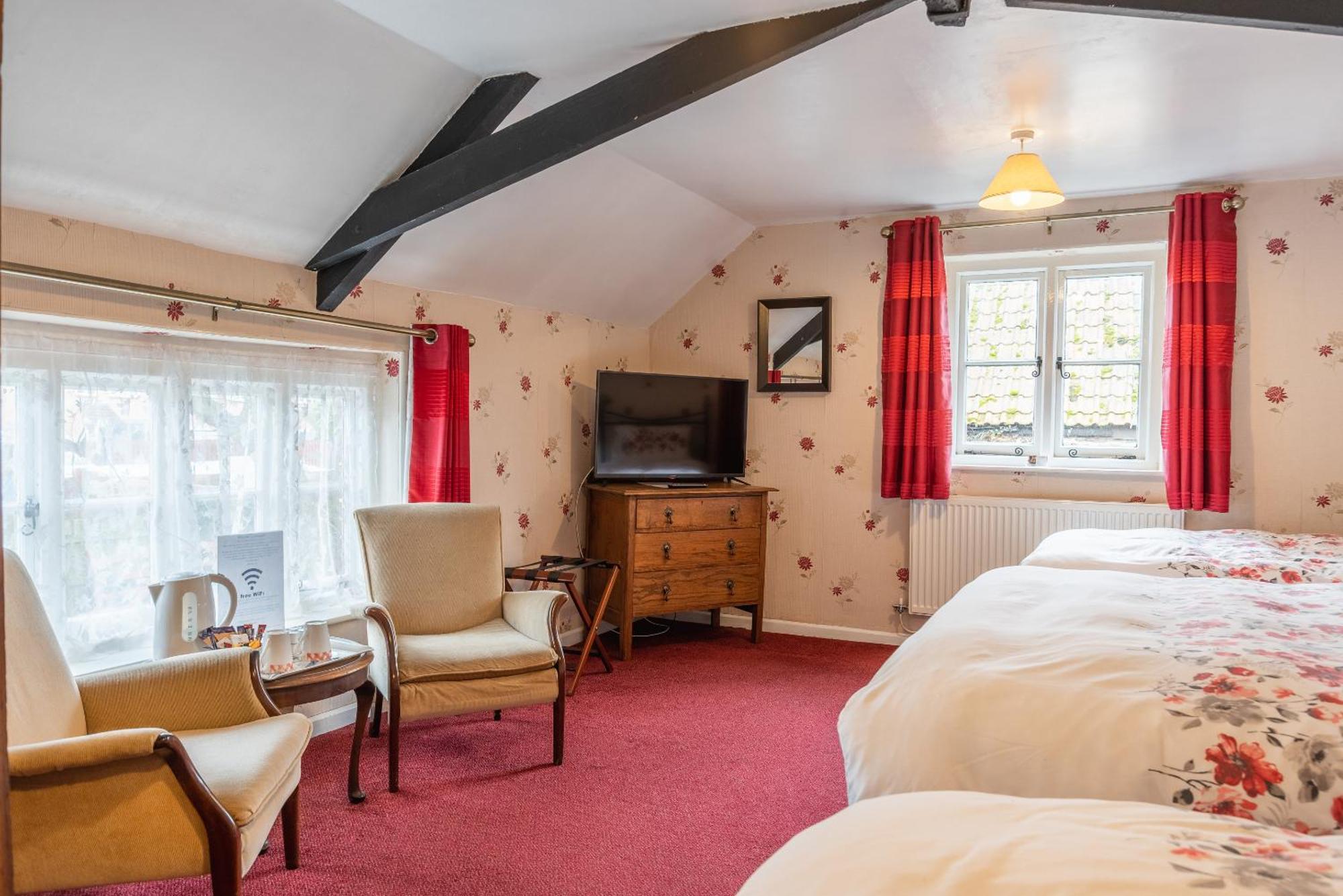 Yallands Farmhouse Taunton Room photo
